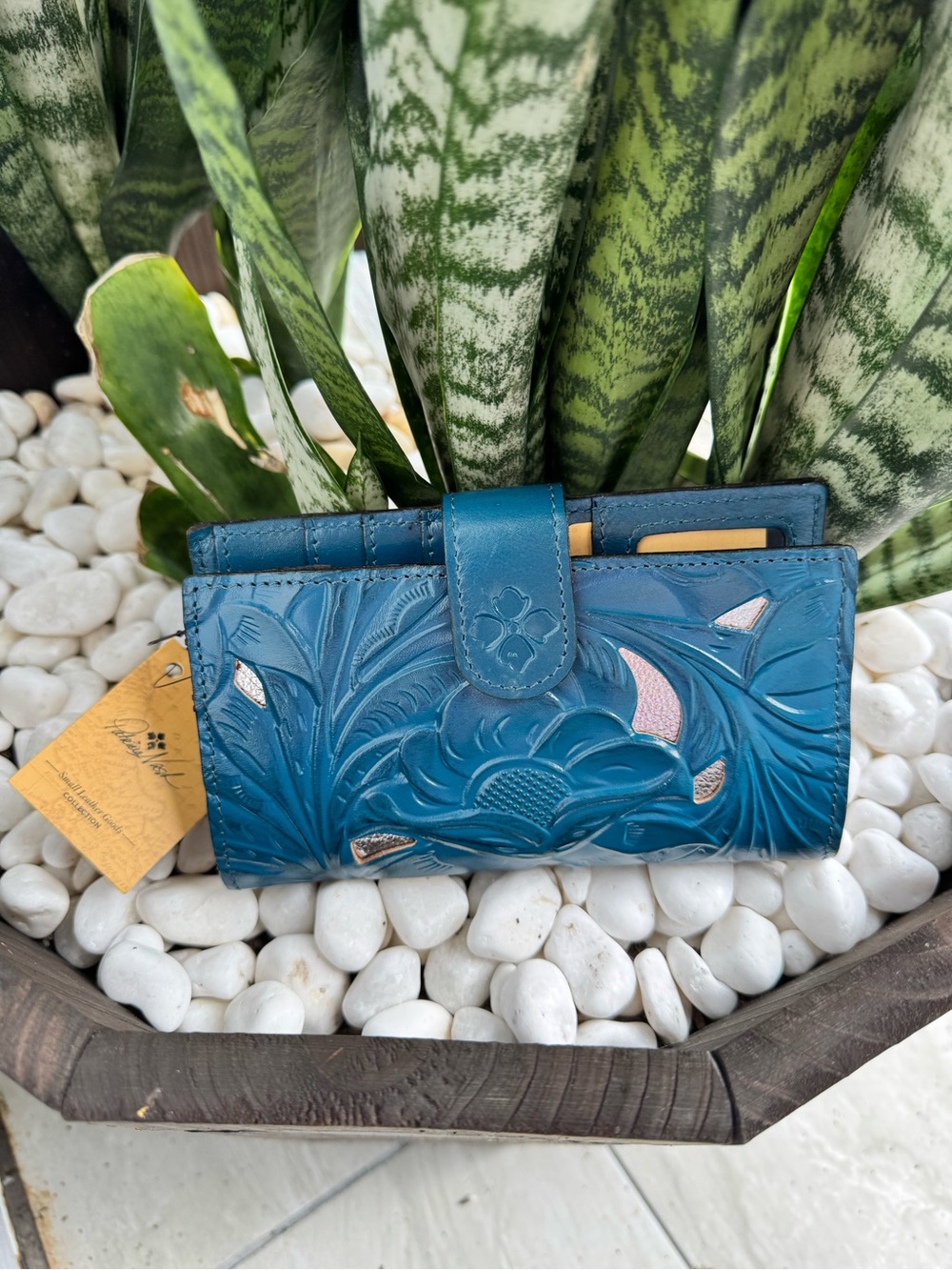 Patricia Nash NWOT Tooled Leather Floral Cutout Checkbook Wallet Teal Blue
